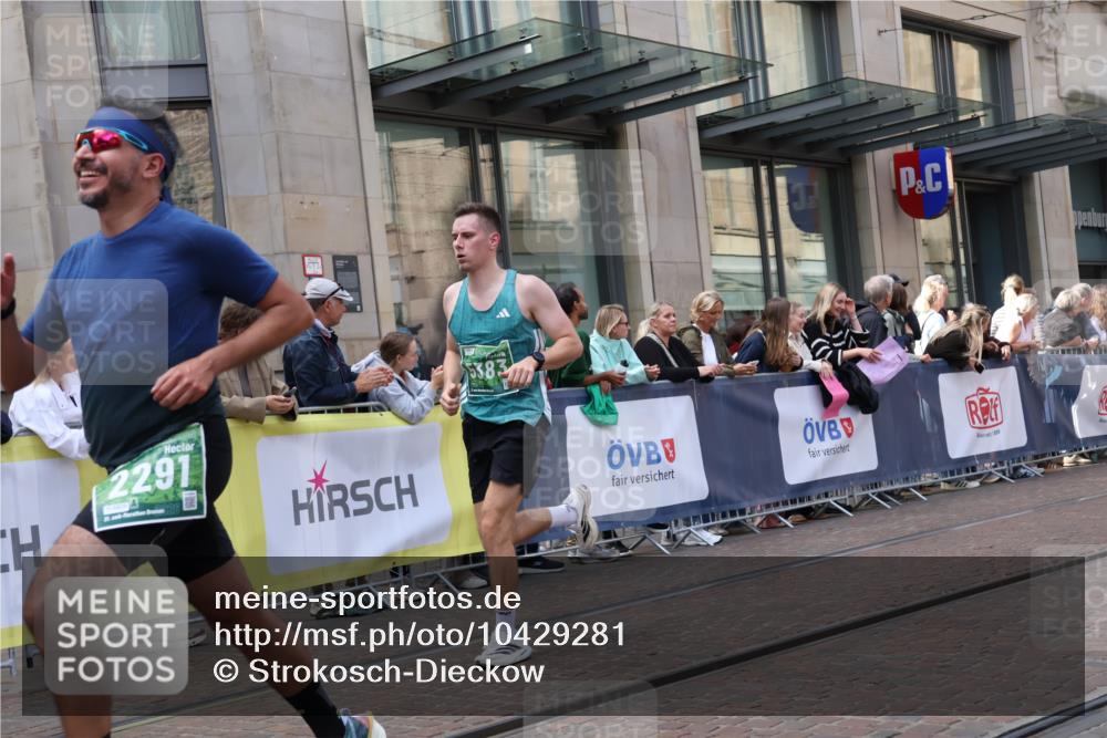 13.09.2026 - 21. swb-Marathon Bremen Strokosch-Dieckow http://msf.ph/oto/10429281 13.09.2026 13:08:58 Ziel 1034, 1241, 2287, 2291, 2909, 3197, 4895, 4898, 5111, 5383, 8120, 8759, 8830, 9789, 9866, 9904, 10044, 715, 1925, 2287, 3110, 3276, 3330, 4033, 4384, 5377, 5517, 5636, 5696, 6842, 6906, 7064, 7121, 7262, 8555, 9240, 9411, 9702, 9867, 9906, 9911 meine-sportfotos.de