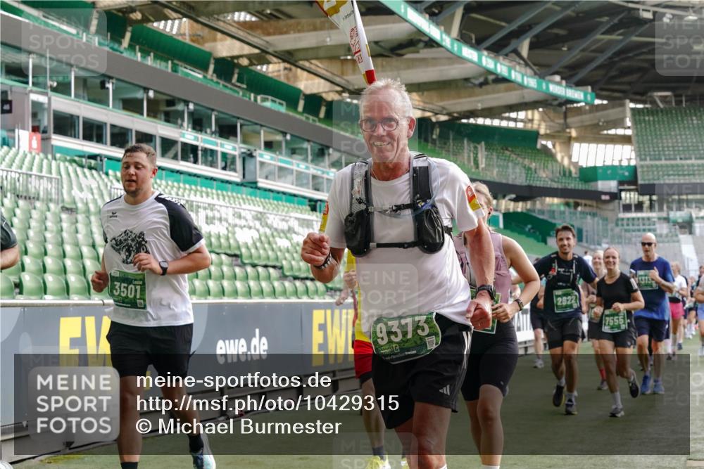 13.09.2026 - 21. swb-Marathon Bremen Michael Burmester http://msf.ph/oto/10429315 13.09.2026 13:27:01 Laufen im Stadion 186, 202, 357, 364, 390, 530, 597, 645, 726, 833, 1077, 1283, 1412, 1443, 1473, 1487, 1530, 1608, 1618, 1700, 1744, 1769, 1828, 1961, 2236, 2273, 2298, 2309, 2382, 2384, 2388, 2404, 2428, 2507, 2508, 2542, 2558, 2576, 2582, 2592, 2656, 2675, 2725, 2748, 2762, 2817, 2875, 2876, 2923, 2965, 2970, 3045, 3047, 3050, 3062, 3073, 3084, 3097, 3172, 3184, 3219, 3359, 3433, 3540, 3592, 3629, 3756, 3885, 3907, 3978, 4457, 4660 meine-sportfotos.de