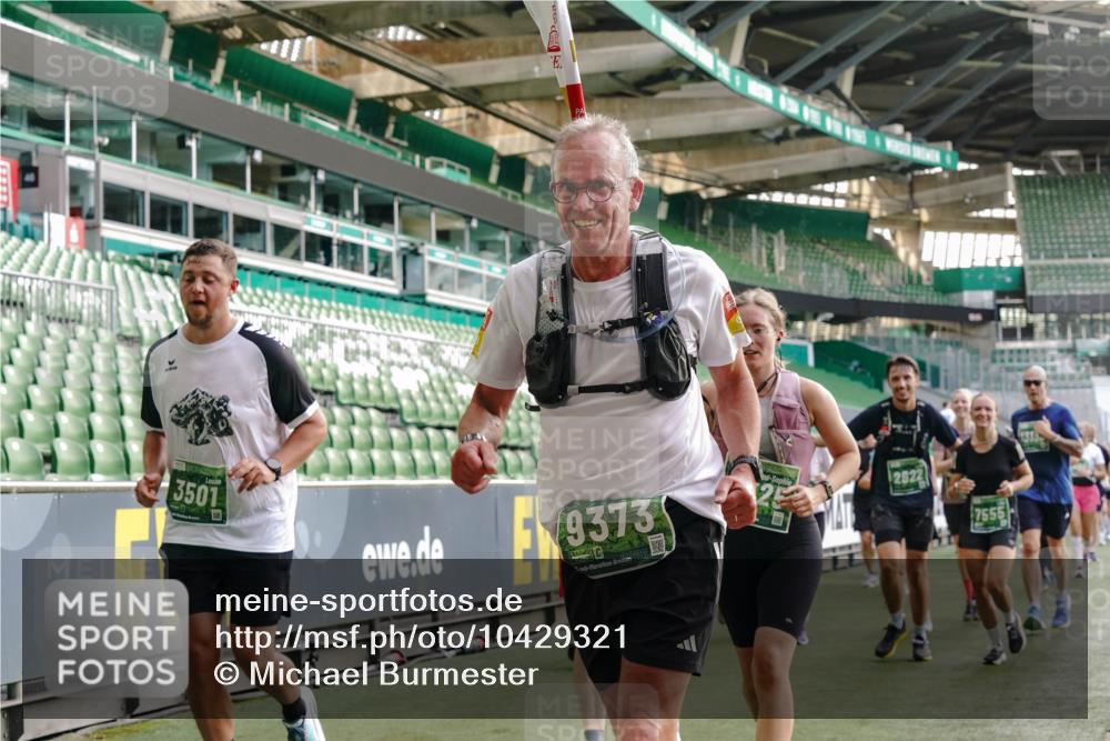 13.09.2026 - 21. swb-Marathon Bremen Michael Burmester http://msf.ph/oto/10429321 13.09.2026 13:27:01 Laufen im Stadion 186, 202, 357, 364, 390, 530, 597, 645, 726, 833, 1077, 1283, 1412, 1443, 1473, 1487, 1530, 1608, 1618, 1700, 1744, 1769, 1828, 1961, 2236, 2273, 2298, 2309, 2382, 2384, 2388, 2404, 2428, 2507, 2508, 2542, 2558, 2576, 2582, 2592, 2656, 2675, 2725, 2748, 2762, 2817, 2875, 2876, 2923, 2965, 2970, 3045, 3047, 3050, 3062, 3073, 3084, 3097, 3172, 3184, 3219, 3359, 3433, 3540, 3592, 3629, 3756, 3885, 3907, 3978, 4457, 4660 meine-sportfotos.de