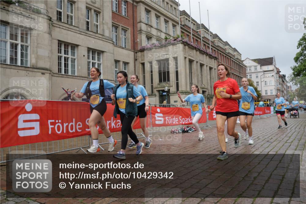 13.09.2026 - Kiel Lauf Yannick Fuchs http://msf.ph/oto/10429342 13.09.2026 11:10:19 Ziel 585, 1937, 2630, 3086, 9102, 9254, 12008, 12016, 12178, 12698, 508, 585, 1074, 2337, 3227, 4063, 5371, 5843, 5867, 6908, 7683, 7826, 9168, 9254, 9665, 9967, 10154, 10352, 11013, 11208, 11428, 11429, 11884, 586, 678, 1334, 2134, 2175, 2176, 2177, 3245, 3716, 6476, 9206, 9406, 9916, 10101, 10704, 11060, 11576, 508, 1074, 2992, 5843, 5867, 7111, 7683, 10352, 10423, 11208 meine-sportfotos.de