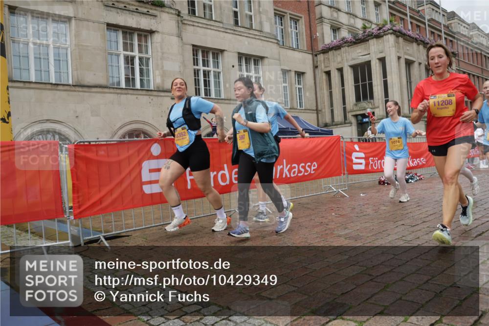 13.09.2026 - Kiel Lauf Yannick Fuchs http://msf.ph/oto/10429349 13.09.2026 11:10:19 Ziel 585, 1937, 2630, 3086, 9102, 9254, 12008, 12016, 12178, 12698, 508, 585, 1074, 2337, 3227, 4063, 5371, 5843, 5867, 6908, 7683, 7826, 9168, 9254, 9665, 9967, 10154, 10352, 11013, 11208, 11428, 11429, 11884, 586, 678, 1334, 2134, 2175, 2176, 2177, 3245, 3716, 6476, 9206, 9406, 9916, 10101, 10704, 11060, 11576, 508, 1074, 2992, 5843, 5867, 7111, 7683, 10352, 10423, 11208 meine-sportfotos.de