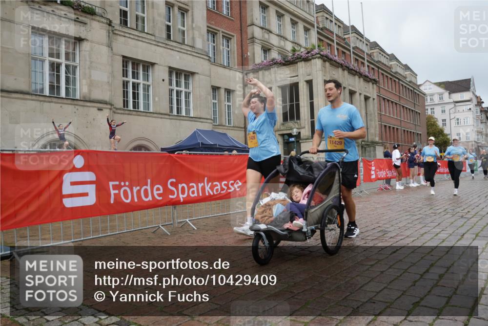 13.09.2026 - Kiel Lauf Yannick Fuchs http://msf.ph/oto/10429409 13.09.2026 11:10:26 Ziel 678, 2630, 3245, 6476, 10704, 11060, 11576, 12178, 585, 1937, 2337, 3086, 3227, 4063, 5371, 6908, 9102, 9168, 9254, 9665, 9967, 10154, 11013, 11428, 11429, 11884, 12008, 12016, 12178, 12698, 586, 1334, 2134, 2175, 2176, 2177, 3716, 6409, 8491, 9206, 9406, 9916, 10090, 10101, 10550, 508, 1074, 5843, 5867, 6908, 7683, 7826, 9967, 10352, 11208, 11428, 11429 meine-sportfotos.de