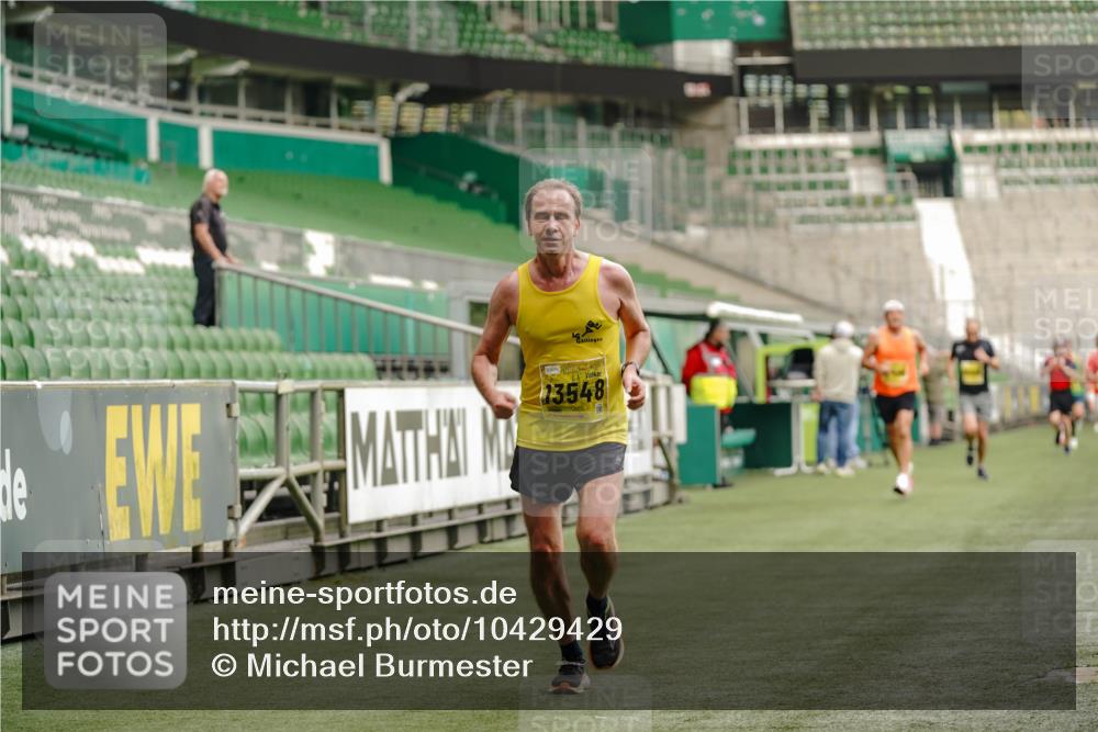 13.09.2026 - 21. swb-Marathon Bremen Michael Burmester http://msf.ph/oto/10429429 13.09.2026 10:20:43 Laufen im Stadion 10244, 10261, 10262, 10366, 10818, 10961, 10994, 11067, 11068, 11142, 11176, 11197, 11418, 11512, 11964, 12289, 12324, 12358, 12413, 12456, 12513, 12540, 13505, 13514, 13530, 13540, 13541, 13548, 13558, 13560, 13575, 13583, 13588, 13590, 13601, 13605, 13606, 13610, 13619, 13633, 13637, 10597, 12272, 12457, 12458, 13501, 13504, 13510, 13515, 13517, 13522, 13542, 13547, 13561, 13567, 13579, 13623, 13635 meine-sportfotos.de