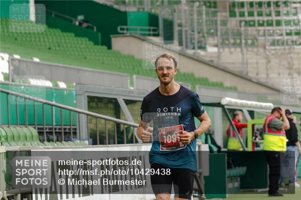 13.09.2026 - 21. swb-Marathon Bremen Michael Burmester http://msf.ph/oto/10429438 13.09.2026 12:06:21 Laufen im Stadion 176, 1091, 1681, 626 meine-sportfotos.de