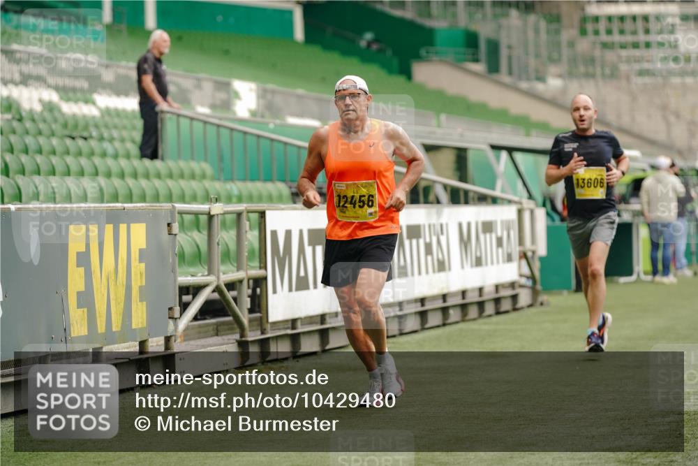 13.09.2026 - 21. swb-Marathon Bremen Michael Burmester http://msf.ph/oto/10429480 13.09.2026 10:20:48 Laufen im Stadion 10244, 10261, 10262, 10366, 10818, 10961, 10994, 11067, 11068, 11142, 11176, 11197, 11418, 11512, 11964, 12289, 12324, 12358, 12413, 12456, 12513, 12520, 12540, 13505, 13514, 13530, 13540, 13548, 13558, 13560, 13568, 13575, 13583, 13588, 13590, 13601, 13605, 13606, 13610, 13619, 13633, 13637, 10597, 12272, 12457, 12458, 13501, 13504, 13510, 13515, 13517, 13522, 13542, 13547, 13554, 13561, 13567, 13579, 13623, 13635 meine-sportfotos.de