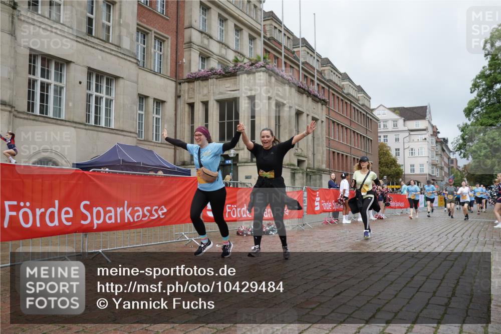 13.09.2026 - Kiel Lauf Yannick Fuchs http://msf.ph/oto/10429484 13.09.2026 11:10:32 Ziel 678, 1334, 2134, 2175, 2176, 2177, 3245, 3716, 6476, 9206, 9406, 9916, 10101, 10704, 11060, 11576, 585, 1937, 2337, 2630, 3086, 3227, 4063, 5371, 9102, 9168, 9254, 9665, 10154, 11013, 11884, 12008, 12016, 12178, 12698, 586, 1523, 6409, 6670, 8491, 10090, 10380, 10550, 11600, 2337, 6908, 9665, 9967, 11013, 11428, 11429 meine-sportfotos.de