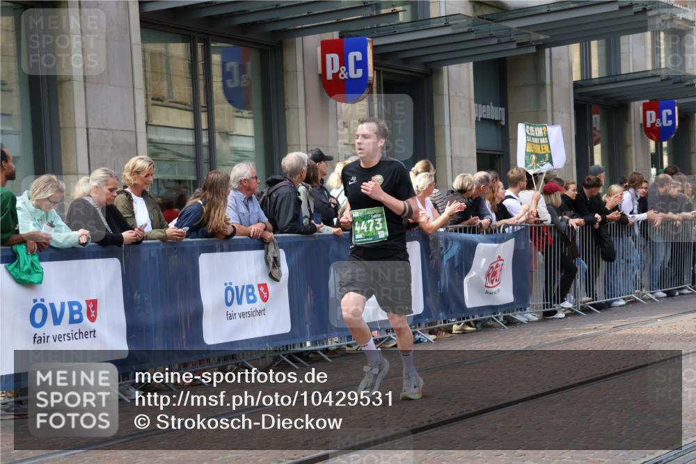 13.09.2026 - 21. swb-Marathon Bremen Strokosch-Dieckow http://msf.ph/oto/10429531 13.09.2026 13:09:22 Ziel 195, 567, 1723, 1975, 2750, 4473, 4782, 6652, 9241, 9277, 9804, 1034, 1241, 2287, 2291, 2909, 3197, 4895, 4898, 5111, 5383, 7262, 8120, 8759, 8830, 9789, 9866, 9904, 10044 meine-sportfotos.de