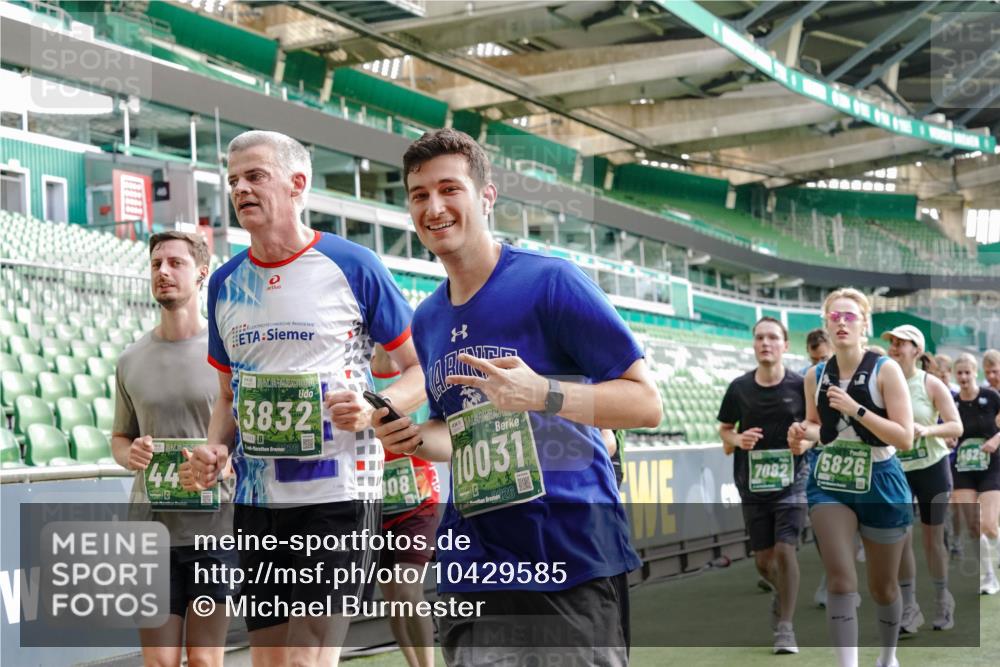 13.09.2026 - 21. swb-Marathon Bremen Michael Burmester http://msf.ph/oto/10429585 13.09.2026 13:27:11 Laufen im Stadion 186, 202, 357, 364, 390, 530, 597, 645, 726, 833, 888, 1077, 1283, 1412, 1473, 1487, 1530, 1608, 1618, 1700, 1744, 1769, 1828, 1958, 1961, 1984, 2236, 2273, 2309, 2382, 2384, 2388, 2404, 2428, 2502, 2507, 2508, 2542, 2558, 2576, 2582, 2592, 2656, 2675, 2725, 2748, 2817, 2875, 2876, 2923, 2965, 2970, 3045, 3047, 3050, 3062, 3073, 3084, 3097, 3172, 3184, 3219, 3359, 3433, 3540, 3592, 3629, 3756, 3885, 3907, 3978, 4457, 4660 meine-sportfotos.de
