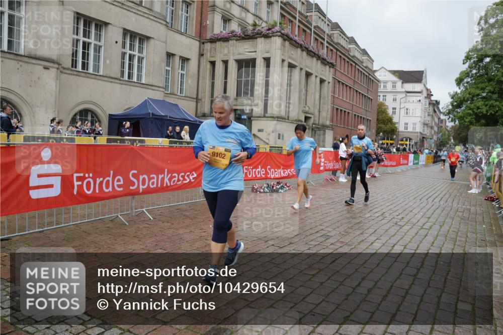 13.09.2026 - Kiel Lauf Yannick Fuchs http://msf.ph/oto/10429654 13.09.2026 11:10:47 Ziel 586, 1523, 2176, 6409, 6670, 8491, 9916, 10090, 10380, 10550, 11600, 678, 1334, 1937, 2134, 2175, 2176, 2177, 2630, 3245, 3716, 6476, 9102, 9206, 9406, 9916, 10101, 10704, 11060, 11576, 12178, 12698, 2512, 2628, 5341, 5920, 6756, 6852, 7930, 8468, 8826, 10661, 11644, 585, 1937, 3086, 3227, 5371, 9102, 9168, 9254, 10154, 12008, 12016, 12698 meine-sportfotos.de