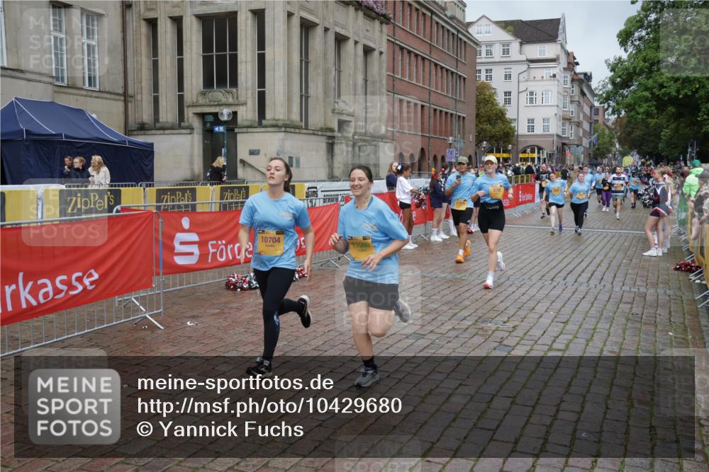 13.09.2026 - Kiel Lauf Yannick Fuchs http://msf.ph/oto/10429680 13.09.2026 11:10:59 Ziel 1523, 2512, 2628, 5920, 6670, 6756, 6852, 7930, 8468, 10380, 10661, 11600, 11644, 586, 678, 1334, 2134, 2175, 2176, 2177, 3245, 3716, 6409, 6476, 6670, 8491, 9206, 9406, 9916, 10090, 10101, 10550, 10704, 11060, 11576, 11600, 1079, 2192, 2251, 3346, 4019, 5341, 7473, 8314, 8315, 8826, 9693, 10067, 10882, 11361, 11934, 11947, 12845, 2630, 10704, 11060 meine-sportfotos.de