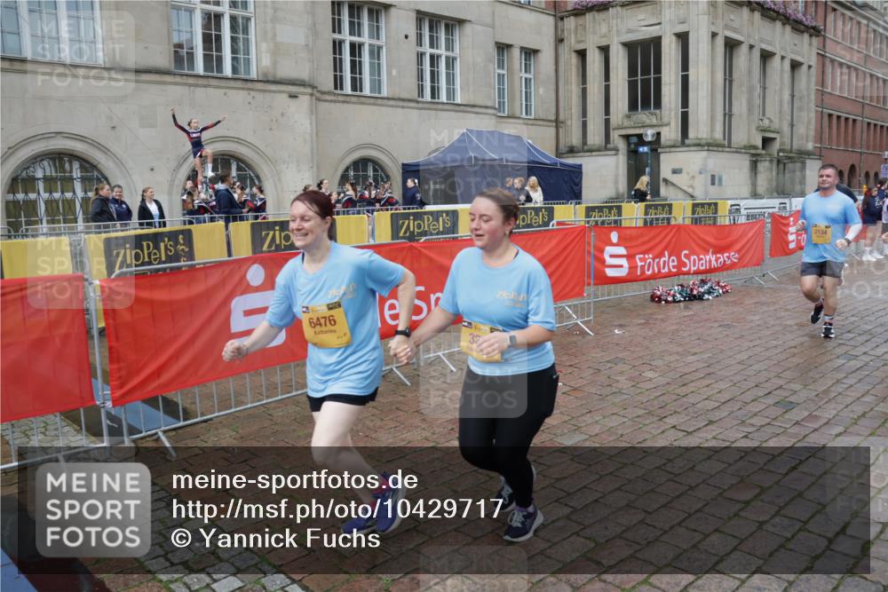 13.09.2026 - Kiel Lauf Yannick Fuchs http://msf.ph/oto/10429717 13.09.2026 11:11:06 Ziel 2251, 2512, 2628, 4019, 5341, 6852, 7473, 8314, 8315, 8826, 10661, 11644, 11934, 586, 1334, 1523, 2134, 2175, 2176, 2177, 2628, 3245, 3716, 5920, 6409, 6476, 6670, 6756, 7930, 8468, 8491, 9206, 9406, 9916, 10090, 10101, 10380, 10550, 11600, 1079, 1460, 1655, 2192, 3346, 4090, 4589, 5869, 7181, 7431, 8127, 9693, 10067, 10882, 11361, 11417, 11719, 11947, 12845, 678, 2134, 3245, 6476, 9206, 9406, 10704, 11060, 11576 meine-sportfotos.de