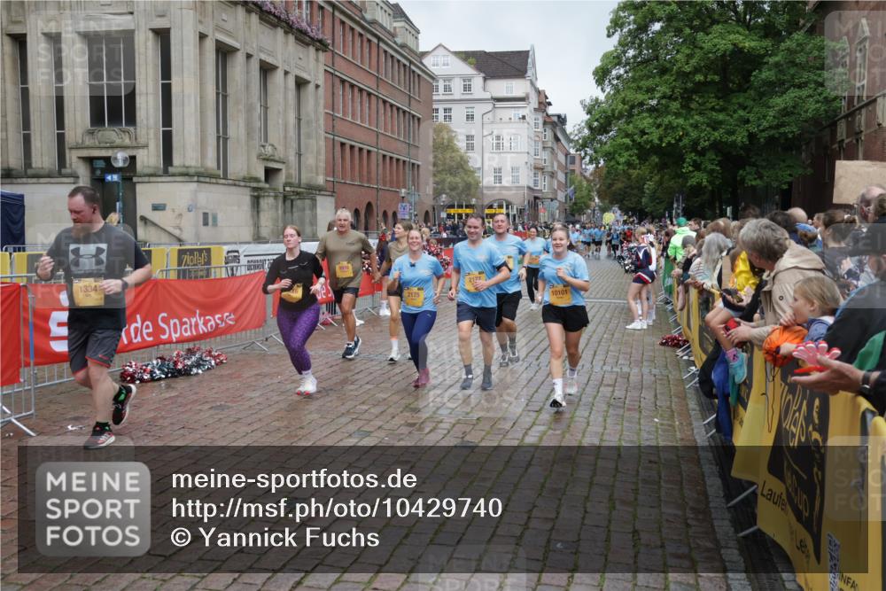 13.09.2026 - Kiel Lauf Yannick Fuchs http://msf.ph/oto/10429740 13.09.2026 11:11:08 Ziel 2251, 4019, 5341, 6852, 7473, 8314, 8315, 8826, 11644, 11934, 586, 1334, 1523, 2134, 2175, 2176, 2177, 2512, 2628, 3716, 5920, 6409, 6670, 6756, 7930, 8468, 8491, 9206, 9406, 9916, 10090, 10101, 10380, 10550, 10661, 11600, 11644, 1079, 1460, 1655, 2192, 3346, 4090, 4589, 5869, 7181, 7431, 8127, 9693, 10067, 10882, 11361, 11417, 11719, 11947, 12845, 678, 1334, 2134, 2175, 2177, 3245, 3716, 6476, 9206, 9406, 10101, 11576 meine-sportfotos.de