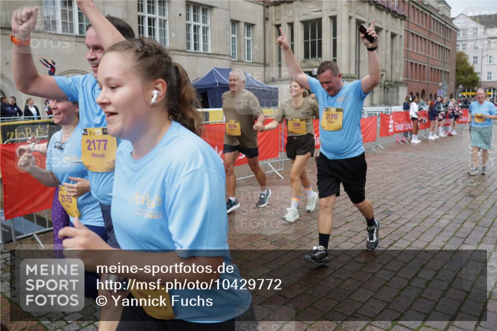 13.09.2026 - Kiel Lauf Yannick Fuchs http://msf.ph/oto/10429772 13.09.2026 11:11:11 Ziel 2192, 2251, 4019, 5341, 6852, 7473, 8314, 8315, 8826, 11934, 11947, 586, 1334, 1523, 2175, 2176, 2177, 2512, 2628, 3716, 5920, 6409, 6670, 6756, 7930, 8468, 8491, 9916, 10090, 10101, 10380, 10550, 10661, 11600, 11644, 1079, 1460, 1655, 3346, 4090, 4589, 5869, 7181, 7431, 8127, 9693, 10067, 10882, 11361, 11417, 11719, 12845, 586, 1334, 2134, 2175, 2176, 2177, 3245, 3716, 6476, 9206, 9406, 9916, 10101, 11576 meine-sportfotos.de
