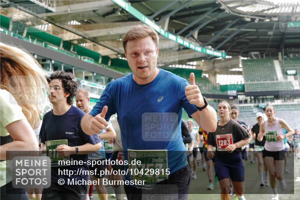 13.09.2026 - 21. swb-Marathon Bremen Michael Burmester http://msf.ph/oto/10429815 13.09.2026 13:27:22 Laufen im Stadion 111, 186, 202, 357, 364, 390, 478, 597, 726, 829, 833, 888, 925, 1077, 1220, 1283, 1412, 1473, 1496, 1530, 1608, 1618, 1700, 1769, 1958, 1961, 1984, 2236, 2273, 2309, 2382, 2384, 2388, 2404, 2428, 2502, 2507, 2508, 2542, 2558, 2576, 2582, 2592, 2656, 2675, 2725, 2748, 2817, 2875, 2876, 2923, 2965, 2970, 3045, 3047, 3050, 3073, 3084, 3184, 3219, 3359, 3433, 3540, 3592, 3629, 3756, 3885, 3907, 3978, 4457, 4660 meine-sportfotos.de