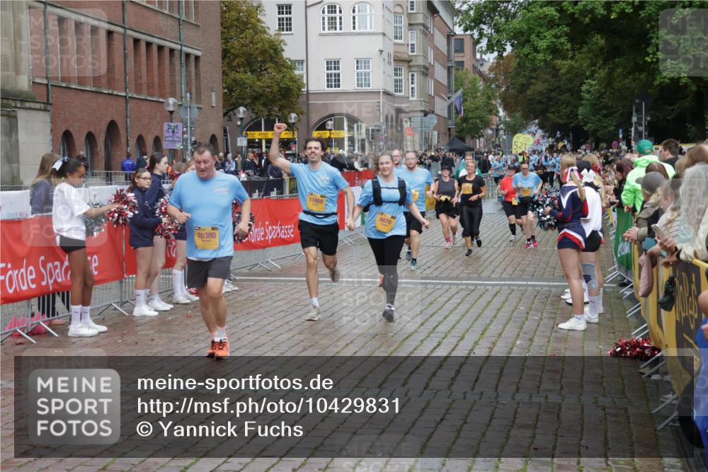 13.09.2026 - Kiel Lauf Yannick Fuchs http://msf.ph/oto/10429831 13.09.2026 11:11:19 Ziel 1079, 1655, 2192, 2251, 3346, 4019, 4090, 4589, 5869, 7181, 7431, 7473, 8314, 8315, 9693, 10067, 10882, 11361, 11417, 11719, 11934, 11947, 12845, 1523, 2512, 2628, 4019, 5341, 5920, 6409, 6670, 6756, 6852, 7473, 7930, 8468, 8491, 8826, 10380, 10661, 11600, 11644, 141, 1460, 1761, 4053, 6729, 8127, 9260, 9739, 9784, 12053, 586, 2176, 6409, 8491, 9916, 10090, 10550 meine-sportfotos.de