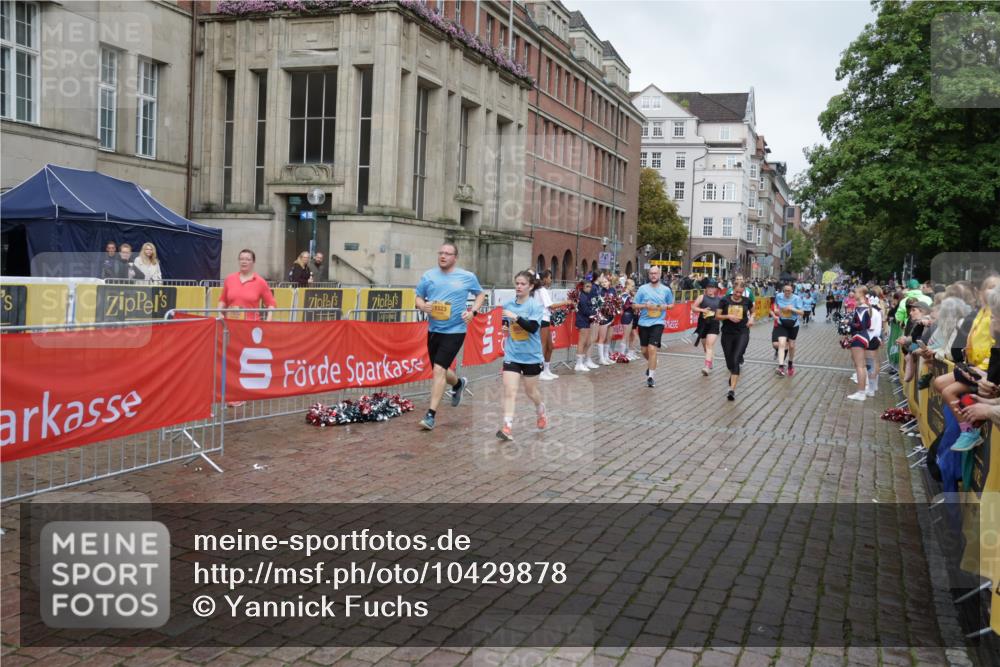 13.09.2026 - Kiel Lauf Yannick Fuchs http://msf.ph/oto/10429878 13.09.2026 11:11:24 Ziel 1079, 1460, 1655, 2192, 3346, 4090, 4589, 5869, 7181, 7431, 8127, 9693, 10067, 10882, 11361, 11417, 11719, 11947, 12845, 1523, 2251, 2512, 2628, 4019, 5341, 5920, 6670, 6756, 6852, 7473, 7930, 8314, 8315, 8468, 8826, 10380, 10661, 11600, 11644, 11934, 141, 1761, 4053, 6729, 9260, 9739, 9784, 11756, 12053, 1523, 6409, 6670, 8491, 10380, 11600 meine-sportfotos.de