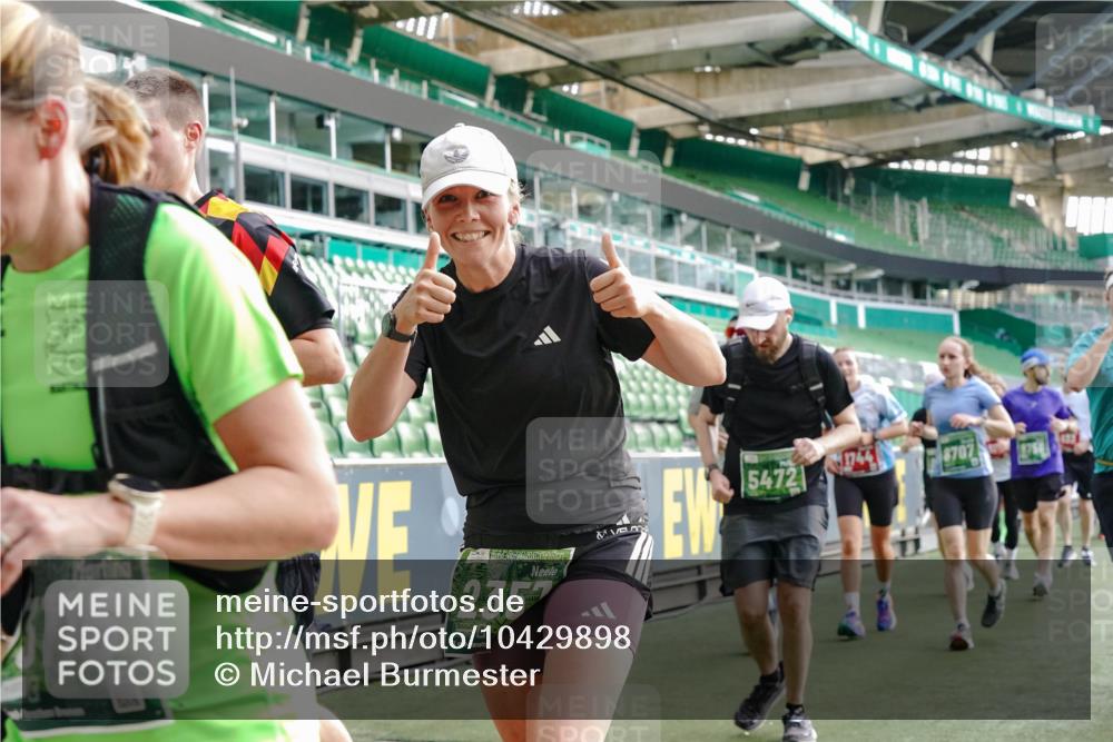 13.09.2026 - 21. swb-Marathon Bremen Michael Burmester http://msf.ph/oto/10429898 13.09.2026 13:27:26 Laufen im Stadion 111, 186, 202, 357, 364, 390, 478, 597, 726, 829, 833, 888, 925, 1077, 1220, 1412, 1473, 1496, 1530, 1608, 1618, 1700, 1769, 1958, 1961, 1984, 2236, 2273, 2309, 2388, 2404, 2428, 2502, 2507, 2508, 2542, 2558, 2576, 2582, 2592, 2656, 2675, 2725, 2748, 2817, 2875, 2876, 2923, 2965, 2970, 3045, 3047, 3050, 3073, 3084, 3184, 3219, 3359, 3433, 3540, 3592, 3629, 3756, 3885, 3907, 3978, 4457, 4660 meine-sportfotos.de