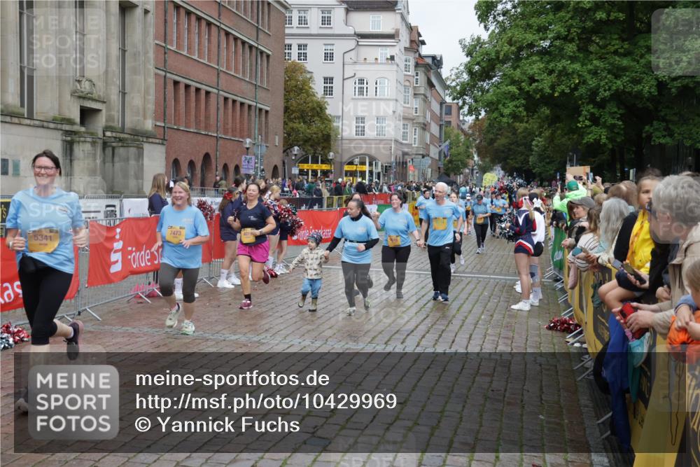 13.09.2026 - Kiel Lauf Yannick Fuchs http://msf.ph/oto/10429969 13.09.2026 11:11:39 Ziel 141, 1761, 4053, 6729, 9260, 9739, 9784, 11756, 12053, 1079, 1460, 1655, 2192, 2251, 3346, 4019, 4090, 4589, 5341, 5869, 7181, 7431, 7473, 8127, 8314, 8315, 8826, 9693, 10067, 10882, 11361, 11417, 11719, 11934, 11947, 12845, 2950, 3580, 5156, 5227, 5387, 6965, 9296, 9572, 9661, 11713, 2512, 5341, 6852, 8826, 10661, 11644 meine-sportfotos.de
