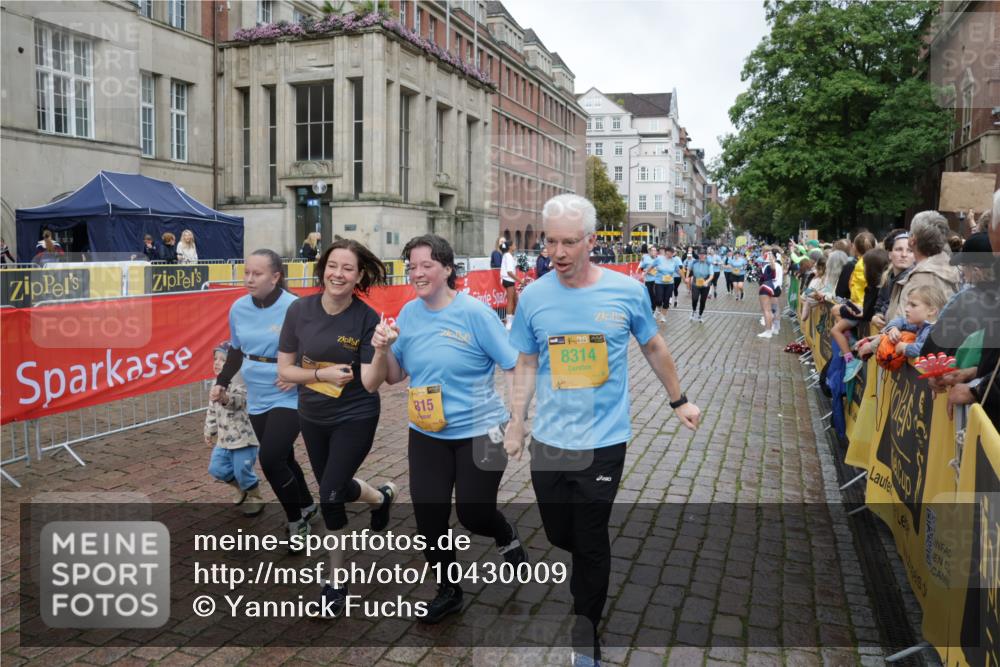 13.09.2026 - Kiel Lauf Yannick Fuchs http://msf.ph/oto/10430009 13.09.2026 11:11:45 Ziel 141, 1761, 3580, 5156, 6729, 9260, 9739, 9784, 11756, 12053, 1079, 1460, 1655, 1761, 2192, 2251, 3346, 4053, 4090, 4589, 5869, 7181, 7431, 8127, 8314, 8315, 9693, 9739, 10067, 10882, 11361, 11417, 11719, 11934, 11947, 12845, 2950, 5227, 5387, 6965, 9296, 9572, 9661, 10397, 11713, 2251, 4019, 5341, 6852, 7473, 8314, 8315, 8826, 11934 meine-sportfotos.de