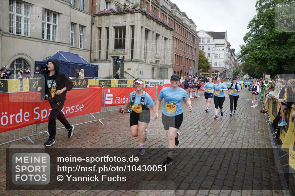 13.09.2026 - Kiel Lauf Yannick Fuchs http://msf.ph/oto/10430051 13.09.2026 11:11:53 Ziel 2950, 3580, 5156, 5227, 5387, 6965, 9296, 9572, 9661, 11713, 141, 1460, 1655, 1761, 3346, 4053, 4090, 4589, 5869, 6729, 7181, 7431, 8127, 9260, 9739, 9784, 10882, 11417, 11719, 11756, 12053, 12845, 6053, 10397, 1079, 2192, 3346, 4090, 4589, 5869, 7181, 7431, 8314, 8315, 9693, 10067, 10882, 11361, 11417, 11719, 11934, 11947, 12845 meine-sportfotos.de