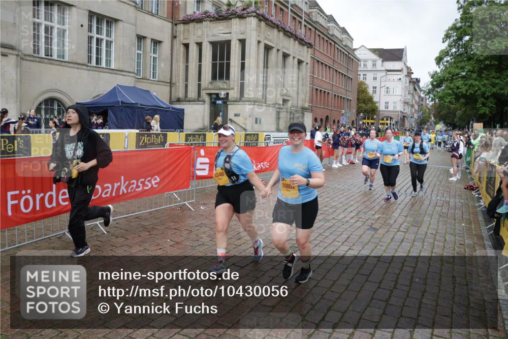 13.09.2026 - Kiel Lauf Yannick Fuchs http://msf.ph/oto/10430056 13.09.2026 11:11:53 Ziel 2950, 3580, 5156, 5227, 5387, 6965, 9296, 9572, 9661, 11713, 141, 1460, 1655, 1761, 3346, 4053, 4090, 4589, 5869, 6729, 7181, 7431, 8127, 9260, 9739, 9784, 10882, 11417, 11719, 11756, 12053, 12845, 6053, 10397, 1079, 2192, 3346, 4090, 4589, 5869, 7181, 7431, 8314, 8315, 9693, 10067, 10882, 11361, 11417, 11719, 11934, 11947, 12845 meine-sportfotos.de