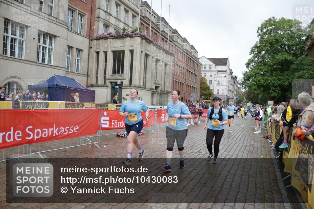 13.09.2026 - Kiel Lauf Yannick Fuchs http://msf.ph/oto/10430083 13.09.2026 11:11:55 Ziel 2950, 3580, 5156, 5227, 5387, 6965, 9296, 9572, 9661, 11713, 141, 1460, 1655, 1761, 3580, 4053, 4090, 4589, 5869, 6729, 7181, 7431, 8127, 9260, 9739, 9784, 11417, 11719, 11756, 12053, 6053, 10397, 1079, 1655, 2192, 3346, 4090, 4589, 5869, 7181, 7431, 9693, 10067, 10882, 11361, 11417, 11719, 11947, 12845 meine-sportfotos.de