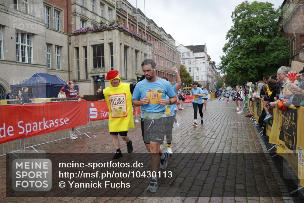 13.09.2026 - Kiel Lauf Yannick Fuchs http://msf.ph/oto/10430113 13.09.2026 11:12:09 Ziel 6053, 10397, 141, 1761, 2950, 3580, 5156, 5227, 5387, 6729, 6965, 9260, 9296, 9572, 9661, 9739, 9784, 11713, 11756, 12053, 625, 1000, 1580, 1782, 2118, 2968, 5249, 6051, 141, 1761, 4053, 6729, 9739, 9784, 12053 meine-sportfotos.de