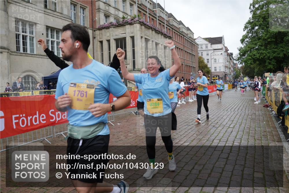 13.09.2026 - Kiel Lauf Yannick Fuchs http://msf.ph/oto/10430129 13.09.2026 11:12:10 Ziel 6053, 10397, 141, 1761, 2950, 3580, 5156, 5227, 5387, 6729, 6965, 9260, 9296, 9572, 9661, 9739, 9784, 11713, 11756, 12053, 625, 1000, 1580, 1782, 2118, 2968, 5249, 6051, 141, 1761, 4053, 6729, 9260, 9739, 9784, 12053 meine-sportfotos.de