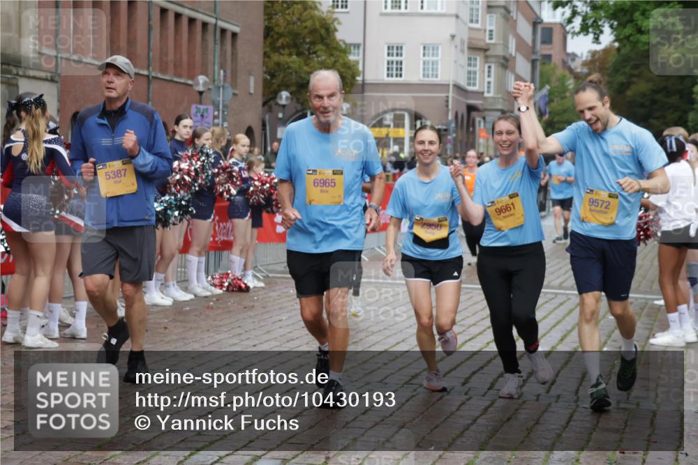 13.09.2026 - Kiel Lauf Yannick Fuchs http://msf.ph/oto/10430193 13.09.2026 11:12:24 Ziel 625, 1000, 1580, 1782, 2118, 2968, 5249, 6051, 2950, 5227, 5387, 6053, 6965, 9296, 9572, 9661, 10397, 11713, 1602, 2827, 3598, 4899, 5027, 9300, 9571, 11599, 12193, 12396, 3580, 5156 meine-sportfotos.de