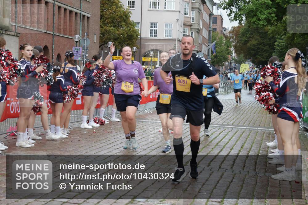 13.09.2026 - Kiel Lauf Yannick Fuchs http://msf.ph/oto/10430324 13.09.2026 11:12:48 Ziel 1168, 2827, 3622, 4461, 4899, 5027, 9300, 9799, 12193, 625, 1000, 1580, 1602, 1782, 2118, 2968, 3598, 5249, 6051, 9571, 11599, 12396, 3882, 5061, 7065, 11369, 6051, 6053 meine-sportfotos.de
