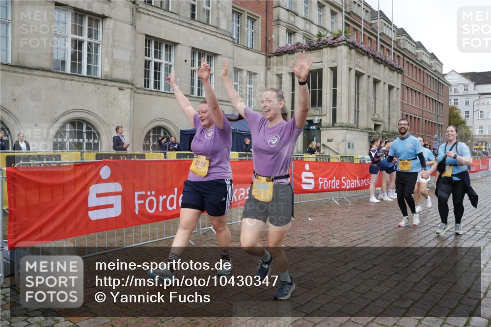 13.09.2026 - Kiel Lauf Yannick Fuchs http://msf.ph/oto/10430347 13.09.2026 11:12:51 Ziel 1168, 2827, 3622, 4461, 4899, 5027, 7065, 9799, 12193, 625, 1000, 1580, 1602, 1782, 2118, 2968, 3598, 5027, 5249, 6051, 9300, 9571, 11599, 12396, 2696, 3882, 5061, 5472, 11369, 1000, 1580, 1782, 2118, 5249, 6051, 6053 meine-sportfotos.de