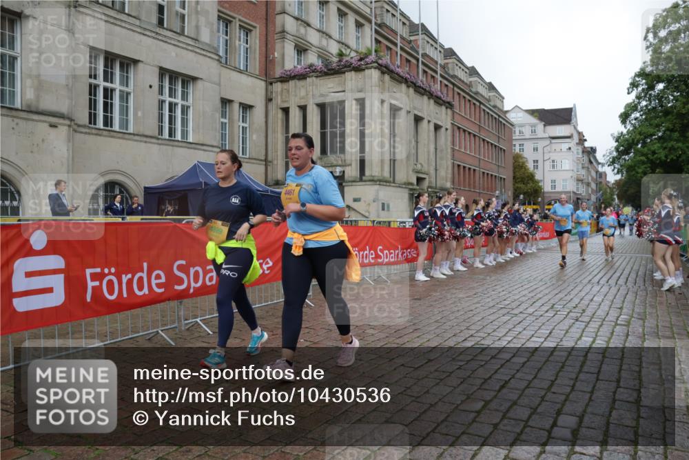 13.09.2026 - Kiel Lauf Yannick Fuchs http://msf.ph/oto/10430536 13.09.2026 11:13:18 Ziel 2696, 5472, 6237, 10432, 11666, 1168, 3622, 3882, 4461, 4899, 5061, 7065, 9799, 11369, 328, 2290, 2607, 4299, 8492, 9787, 9860, 11210, 12234, 1602, 2827, 3598, 4461, 4899, 5027, 9300, 12193, 12396 meine-sportfotos.de