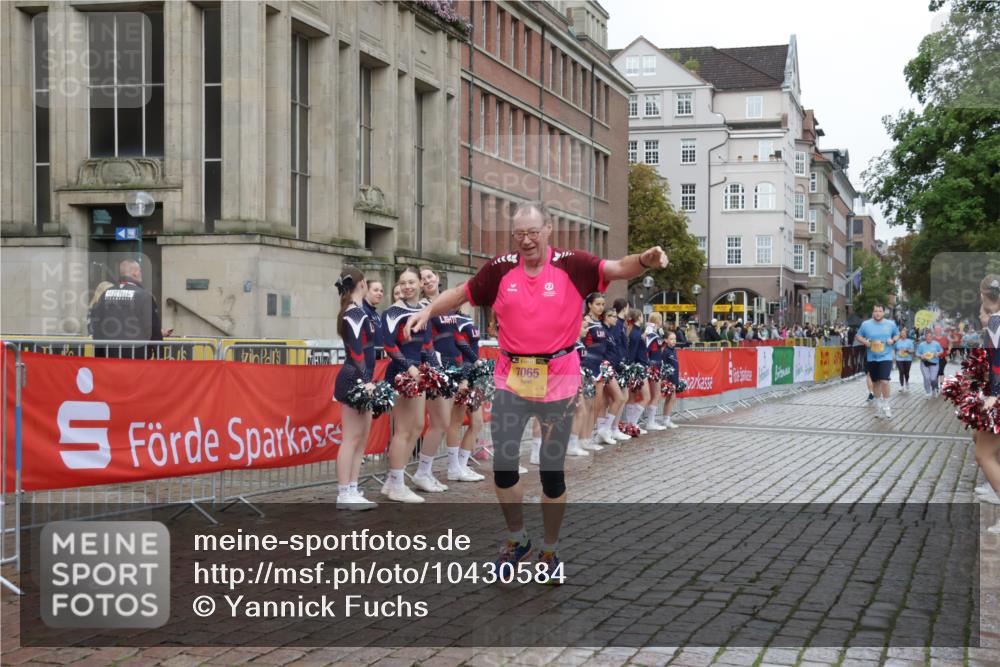 13.09.2026 - Kiel Lauf Yannick Fuchs http://msf.ph/oto/10430584 13.09.2026 11:13:26 Ziel 2290, 2607, 4299, 6237, 9860, 10432, 11210, 11666, 12234, 1168, 2696, 3622, 3882, 5061, 5472, 7065, 11369, 328, 8492, 8831, 9552, 9553, 9787, 10660, 1168, 3622, 4461, 4899, 7065, 9799 meine-sportfotos.de