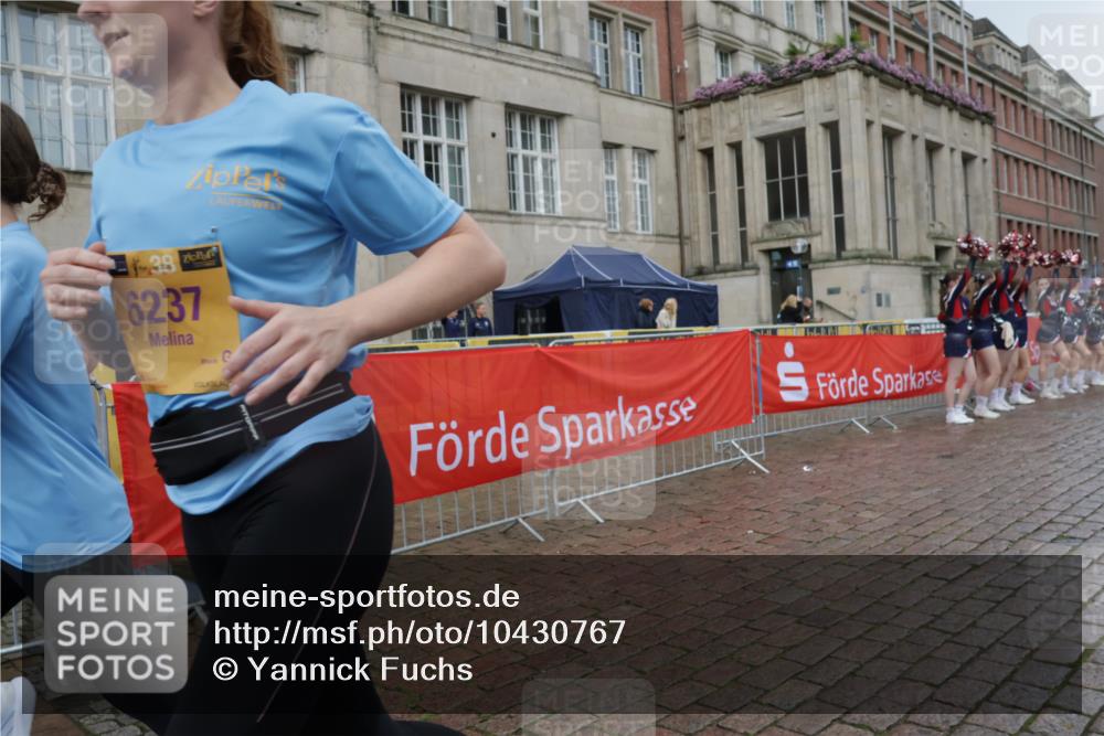 13.09.2026 - Kiel Lauf Yannick Fuchs http://msf.ph/oto/10430767 13.09.2026 11:13:57 Ziel 4575, 328, 2290, 2607, 4299, 6237, 8492, 8831, 9552, 9553, 9787, 9860, 10432, 10660, 11210, 11666, 12234, 397, 489, 9272, 9873, 6237, 10432, 11666 meine-sportfotos.de