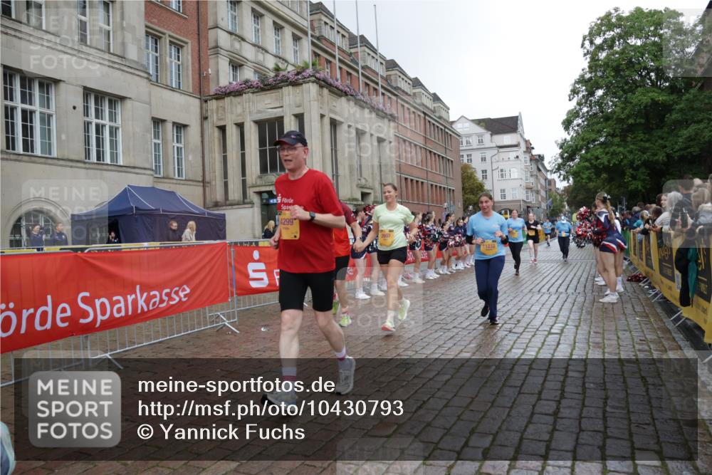13.09.2026 - Kiel Lauf Yannick Fuchs http://msf.ph/oto/10430793 13.09.2026 11:14:02 Ziel 328, 2290, 2607, 4299, 4575, 8492, 8831, 9552, 9553, 9787, 9860, 10660, 11210, 12234, 397, 489, 3278, 5478, 9272, 9873, 2290, 2607, 4299, 6237, 9860, 10432, 11210, 11666, 12234 meine-sportfotos.de