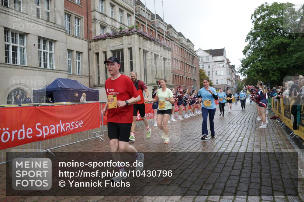 13.09.2026 - Kiel Lauf Yannick Fuchs http://msf.ph/oto/10430796 13.09.2026 11:14:02 Ziel 328, 2290, 2607, 4299, 4575, 8492, 8831, 9552, 9553, 9787, 9860, 10660, 11210, 12234, 397, 489, 3278, 5478, 9272, 9873, 2290, 2607, 4299, 6237, 9860, 10432, 11210, 11666, 12234 meine-sportfotos.de