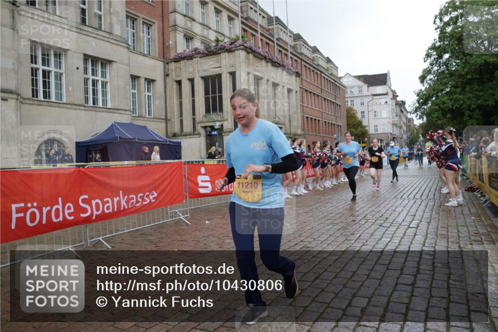 13.09.2026 - Kiel Lauf Yannick Fuchs http://msf.ph/oto/10430806 13.09.2026 11:14:04 Ziel 489, 9873, 328, 2607, 4575, 8492, 8831, 9552, 9553, 9787, 9860, 10660, 11210, 397, 3278, 5478, 9272, 328, 2290, 2607, 4299, 6237, 9860, 10432, 11210, 11666, 12234 meine-sportfotos.de