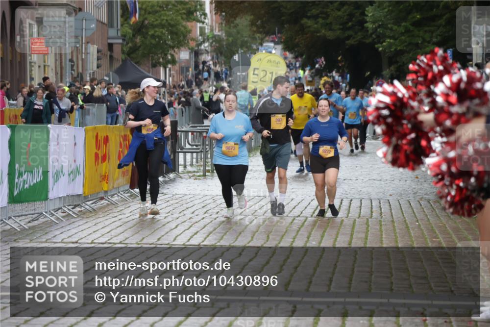 13.09.2026 - Kiel Lauf Yannick Fuchs http://msf.ph/oto/10430896 13.09.2026 11:14:28 Ziel 270, 283, 1338, 1339, 2520, 3278, 5478, 6806, 7998, 10278, 397, 489, 3278, 5478, 9272, 9873, 3706, 3707, 3708, 6378, 6783, 6905, 7787, 11482, 4575, 8831 meine-sportfotos.de