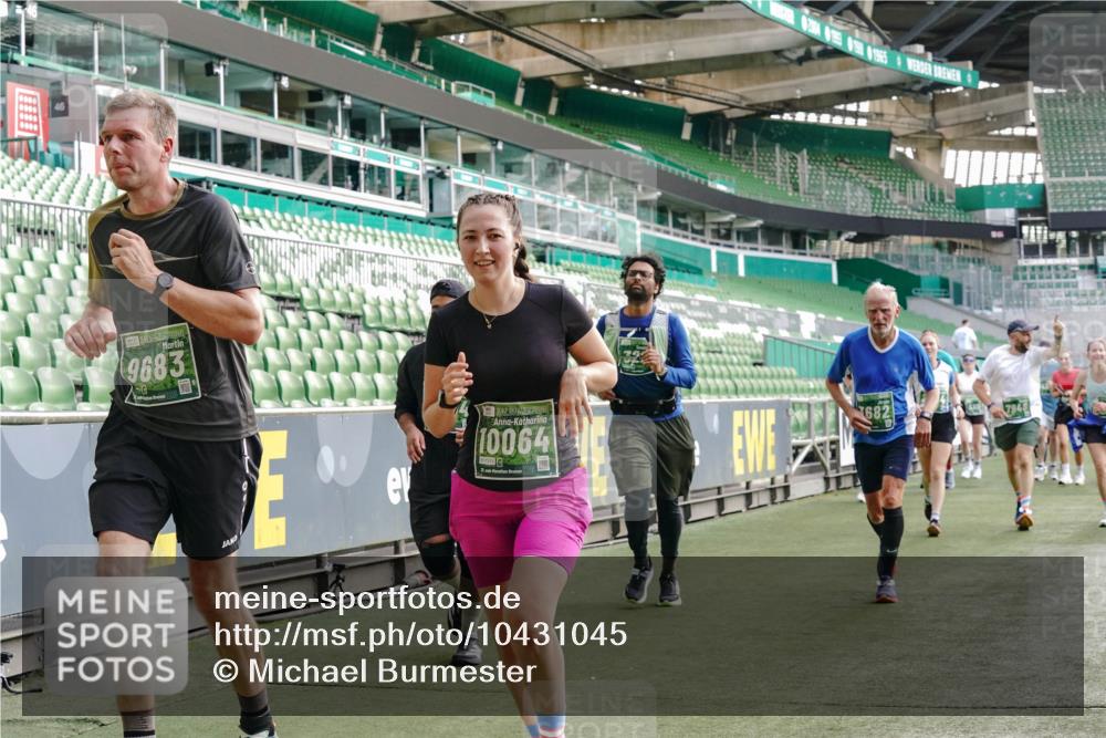 13.09.2026 - 21. swb-Marathon Bremen Michael Burmester http://msf.ph/oto/10431045 13.09.2026 13:28:35 Laufen im Stadion 111, 220, 357, 422, 476, 478, 597, 685, 726, 729, 754, 829, 888, 925, 986, 1079, 1220, 1298, 1325, 1384, 1412, 1496, 1608, 1615, 1741, 1769, 1777, 1958, 1961, 1984, 2236, 2326, 2365, 2472, 2502, 2574, 2593, 2725, 2743, 2862, 2868, 2875, 2876, 2923, 2924, 2991, 3020, 3045, 3061, 3073, 3129, 3154, 3184, 3219, 3238, 3274, 3321, 3361, 3589, 3592, 3594, 3595, 3678, 3694, 3755, 3758, 3798, 3826, 3853, 3885, 3907, 3953, 3965, 3971, 3978, 3987, 4011, 4108, 4238, 4457, 4660 meine-sportfotos.de