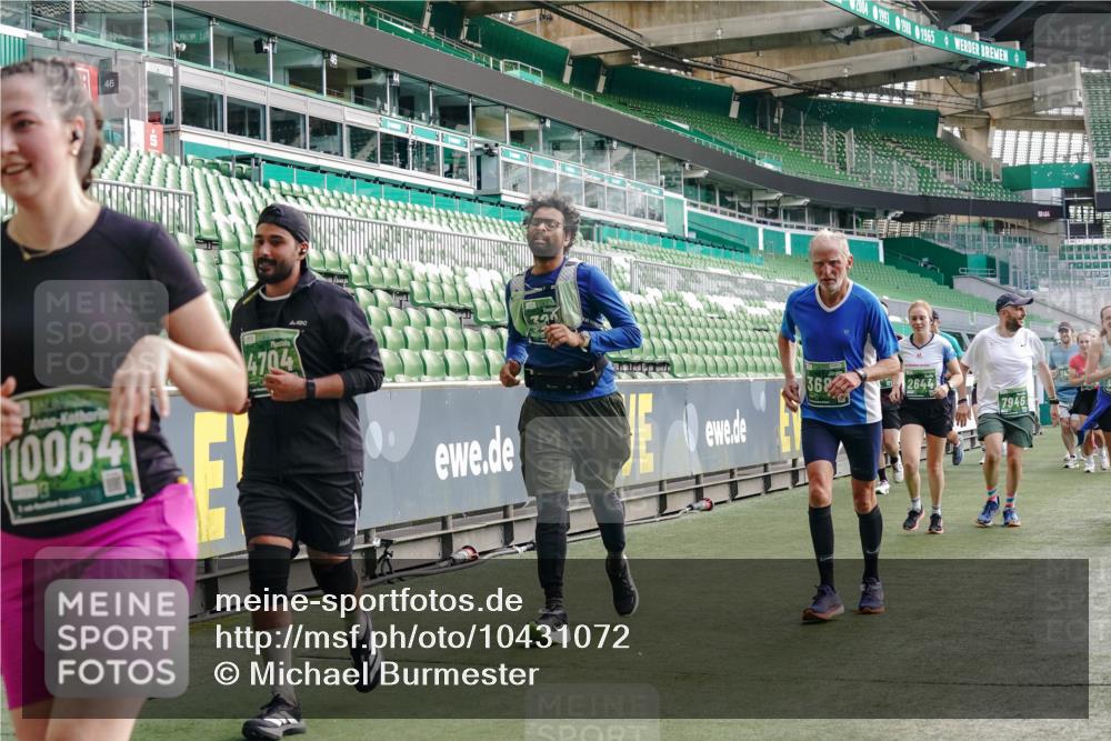13.09.2026 - 21. swb-Marathon Bremen Michael Burmester http://msf.ph/oto/10431072 13.09.2026 13:28:36 Laufen im Stadion 111, 220, 357, 422, 476, 478, 597, 685, 726, 729, 754, 829, 888, 925, 986, 1079, 1220, 1298, 1325, 1384, 1412, 1496, 1608, 1615, 1741, 1769, 1777, 1958, 1961, 1984, 2236, 2326, 2365, 2472, 2502, 2574, 2593, 2725, 2743, 2862, 2868, 2875, 2876, 2923, 2924, 2991, 3020, 3045, 3061, 3073, 3129, 3154, 3184, 3219, 3238, 3274, 3321, 3361, 3589, 3592, 3594, 3595, 3678, 3694, 3755, 3758, 3798, 3826, 3853, 3885, 3907, 3953, 3965, 3971, 3978, 3987, 4011, 4108, 4238, 4457, 4660 meine-sportfotos.de