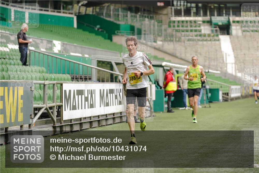 13.09.2026 - 21. swb-Marathon Bremen Michael Burmester http://msf.ph/oto/10431074 13.09.2026 10:22:16 Laufen im Stadion 10244, 10302, 10441, 10575, 10926, 10961, 11083, 11127, 11142, 11227, 11338, 11454, 11619, 11738, 11854, 11916, 11944, 12003, 12209, 12370, 12395, 12456, 12513, 12520, 12538, 13507, 13513, 13519, 13535, 13539, 13548, 13551, 13553, 13559, 13568, 13575, 13584, 13587, 13606, 13608, 13616, 13636, 13641, 10366, 10475, 11481, 11652, 12457, 12458, 13504, 13530, 13533, 13534, 13536, 13541, 13543, 13554, 13564 meine-sportfotos.de