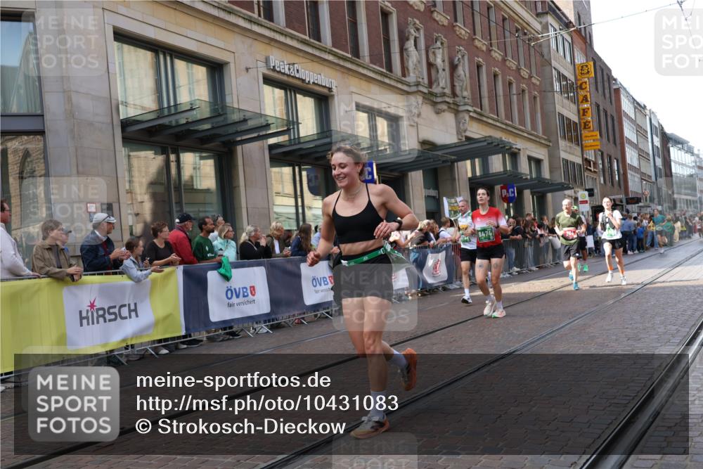 13.09.2026 - 21. swb-Marathon Bremen Strokosch-Dieckow http://msf.ph/oto/10431083 13.09.2026 13:10:57 Ziel 335, 697, 1349, 2087, 3440, 3448, 3484, 3647, 3899, 4429, 6274, 6471, 8183, 8474, 9291, 9410, 9618, 9762, 384, 697, 1181, 1385, 1498, 1554, 2021, 2347, 2759, 4023, 4475, 4571, 4727, 5066, 5079, 5152, 5155, 5168, 5314, 5387, 5648, 6657, 7115, 7136, 9622, 9659, 13248 meine-sportfotos.de