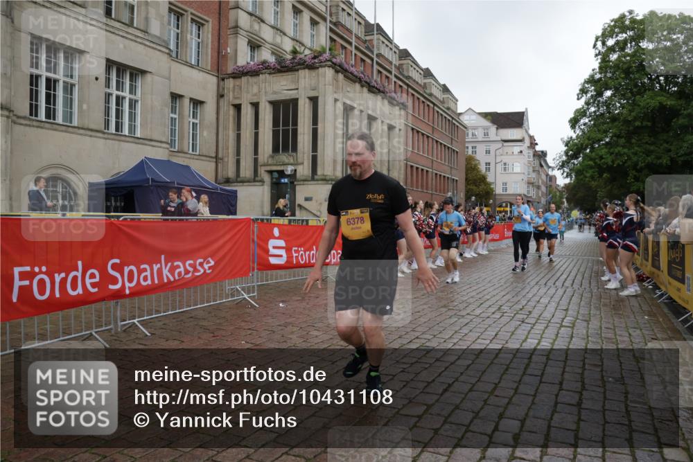 13.09.2026 - Kiel Lauf Yannick Fuchs http://msf.ph/oto/10431108 13.09.2026 11:15:12 Ziel 2092, 3706, 3707, 3708, 5601, 6378, 6905, 9273, 10116, 10124, 11482, 155, 2401, 3087, 5327, 11871, 270, 2520, 6378, 6783, 6806, 7787, 10278 meine-sportfotos.de