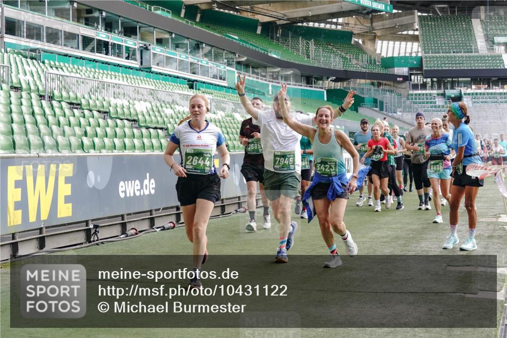13.09.2026 - 21. swb-Marathon Bremen Michael Burmester http://msf.ph/oto/10431122 13.09.2026 13:28:39 Laufen im Stadion 111, 220, 357, 422, 476, 478, 597, 685, 726, 729, 754, 829, 888, 925, 986, 1079, 1220, 1298, 1325, 1384, 1412, 1496, 1608, 1615, 1741, 1769, 1777, 1958, 1961, 1984, 2236, 2326, 2365, 2436, 2472, 2502, 2574, 2593, 2725, 2740, 2743, 2862, 2868, 2876, 2923, 2924, 2991, 3020, 3045, 3061, 3073, 3129, 3154, 3184, 3219, 3238, 3274, 3321, 3361, 3589, 3592, 3594, 3595, 3605, 3678, 3694, 3755, 3758, 3798, 3826, 3853, 3885, 3907, 3953, 3965, 3971, 3978, 3987, 4011, 4108, 4238, 4457, 4660 meine-sportfotos.de