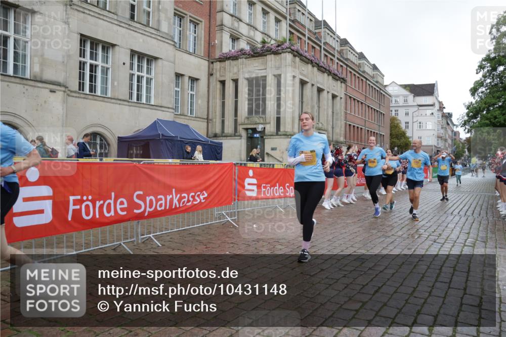 13.09.2026 - Kiel Lauf Yannick Fuchs http://msf.ph/oto/10431148 13.09.2026 11:15:15 Ziel 2092, 2401, 3706, 3707, 3708, 5601, 6905, 9273, 10116, 10124, 11482, 155, 1246, 3087, 5327, 11871, 12831, 12832, 12833, 12834, 3706, 6378, 6783, 6905, 7787 meine-sportfotos.de