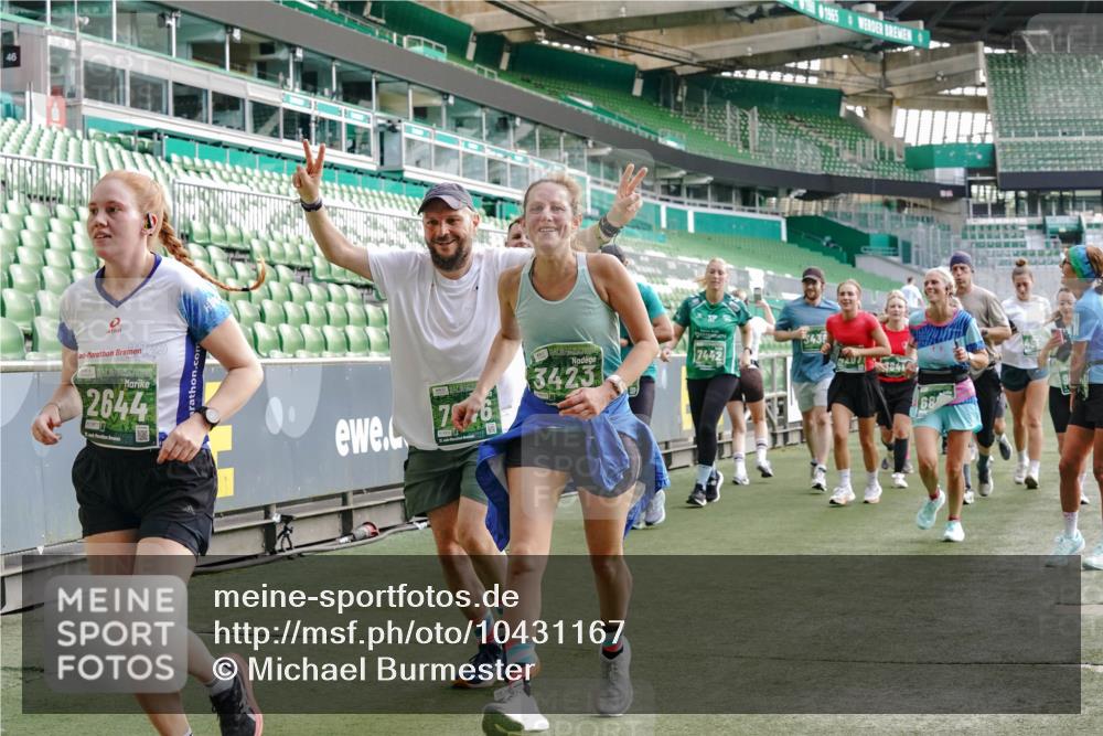 13.09.2026 - 21. swb-Marathon Bremen Michael Burmester http://msf.ph/oto/10431167 13.09.2026 13:28:40 Laufen im Stadion 111, 220, 357, 422, 476, 478, 597, 685, 726, 729, 754, 829, 888, 925, 986, 1079, 1220, 1298, 1325, 1384, 1412, 1496, 1608, 1615, 1741, 1769, 1777, 1958, 1961, 1984, 2236, 2326, 2365, 2436, 2472, 2502, 2574, 2593, 2725, 2740, 2743, 2862, 2868, 2876, 2923, 2924, 2991, 3020, 3045, 3061, 3073, 3129, 3154, 3184, 3219, 3238, 3274, 3321, 3361, 3589, 3592, 3594, 3595, 3605, 3678, 3694, 3755, 3758, 3798, 3826, 3853, 3885, 3907, 3953, 3965, 3971, 3978, 3987, 4011, 4108, 4238, 4457, 4660 meine-sportfotos.de