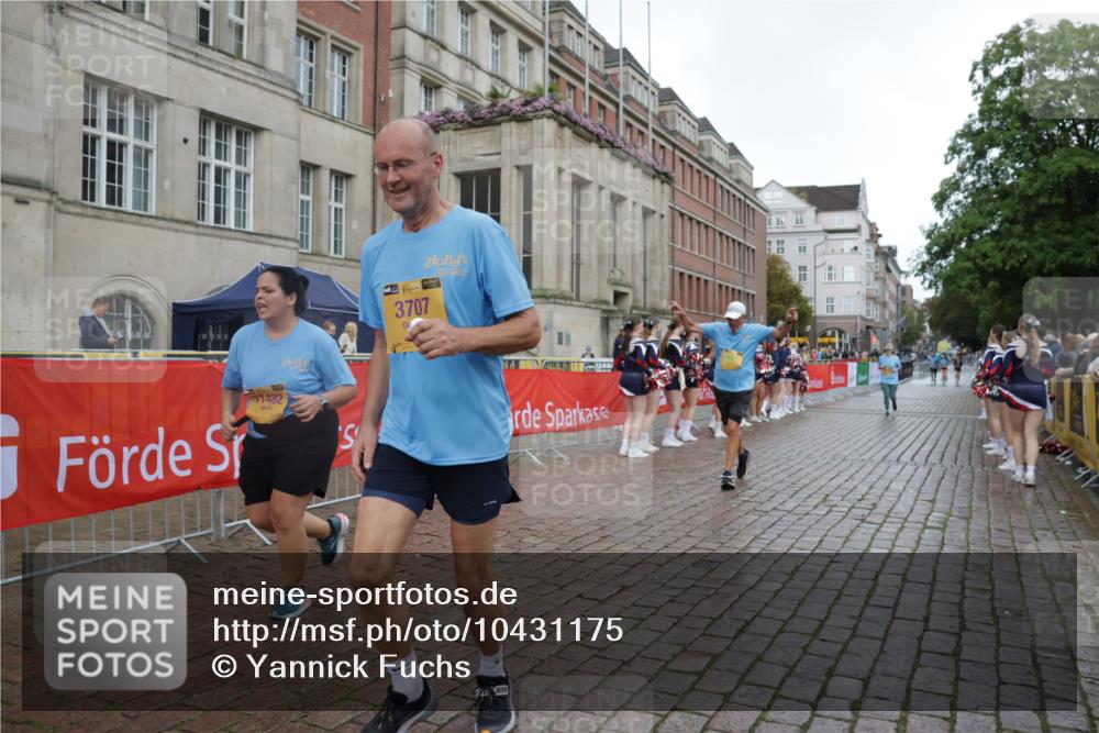 13.09.2026 - Kiel Lauf Yannick Fuchs http://msf.ph/oto/10431175 13.09.2026 11:15:18 Ziel 2092, 2401, 3707, 3708, 5601, 9273, 10116, 10124, 11482, 155, 1246, 3087, 5327, 11871, 12831, 12832, 12833, 12834, 3706, 3707, 3708, 6378, 6905, 11482 meine-sportfotos.de
