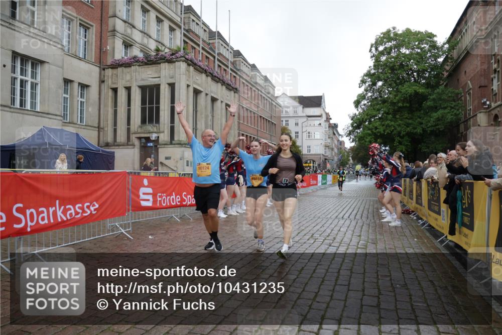 13.09.2026 - Kiel Lauf Yannick Fuchs http://msf.ph/oto/10431235 13.09.2026 11:15:33 Ziel 155, 1246, 3087, 5327, 11871, 12831, 12832, 12833, 12834, 2092, 2401, 10116, 10124, 2414, 4309, 4571, 9175, 9708, 9273, 10116, 10124 meine-sportfotos.de