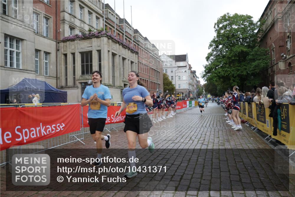 13.09.2026 - Kiel Lauf Yannick Fuchs http://msf.ph/oto/10431371 13.09.2026 11:16:00 Ziel 1605, 2414, 4216, 4309, 4571, 9204, 9348, 9708, 1246, 2414, 3087, 4309, 4571, 5327, 9175, 9708, 11871, 12831, 12832, 12833, 12834, 1391, 2511, 3196, 5714, 5808, 6211, 6999, 9484, 11678, 11680, 12273, 12274, 12275, 12556, 155, 2401, 5327, 11871 meine-sportfotos.de