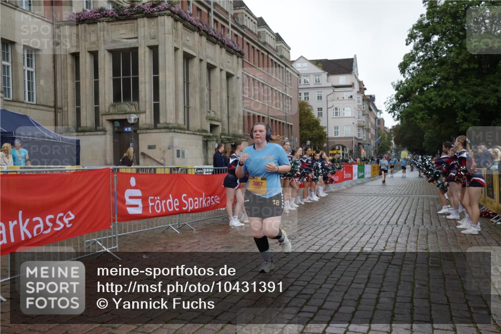 13.09.2026 - Kiel Lauf Yannick Fuchs http://msf.ph/oto/10431391 13.09.2026 11:16:05 Ziel 1605, 2511, 3196, 4216, 9204, 9348, 1246, 2414, 3087, 4309, 4571, 9175, 9348, 9708, 12831, 12832, 12833, 12834, 1391, 2822, 5714, 5732, 5808, 6211, 6999, 9173, 9484, 11678, 11679, 11680, 12273, 12274, 12275, 12556, 155, 1246, 3087, 5327, 11871, 12831, 12832, 12833, 12834 meine-sportfotos.de